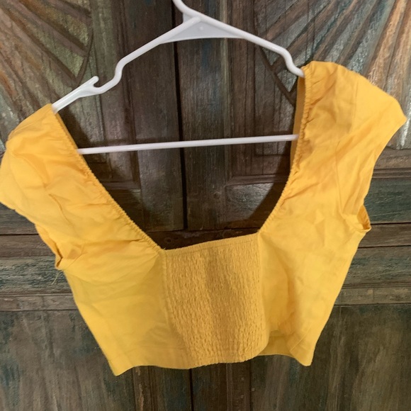 Urban Outfitters Crop Top - Picture 3 of 5